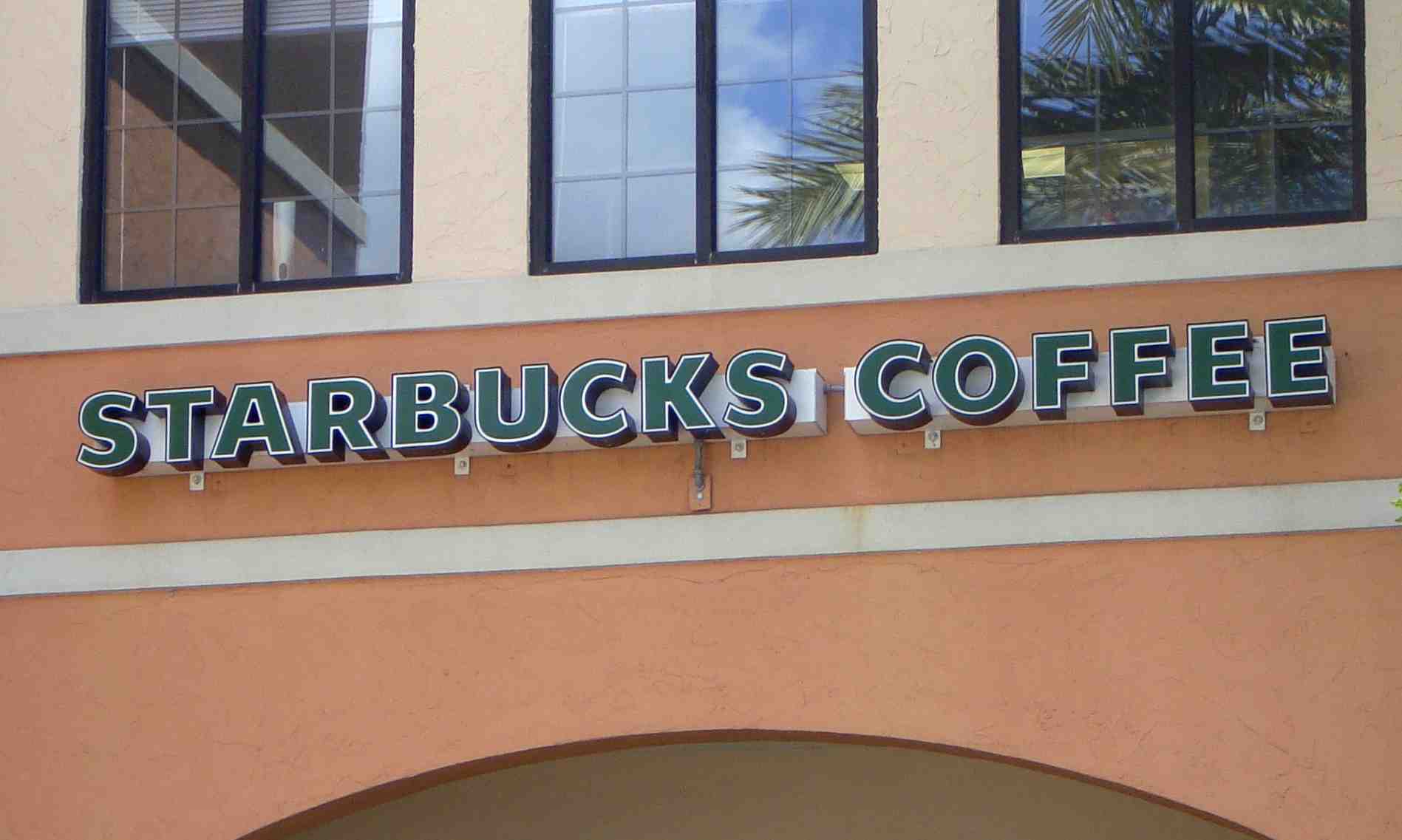 Starbucks Coffee — Plaza Venezia Today's Orlando